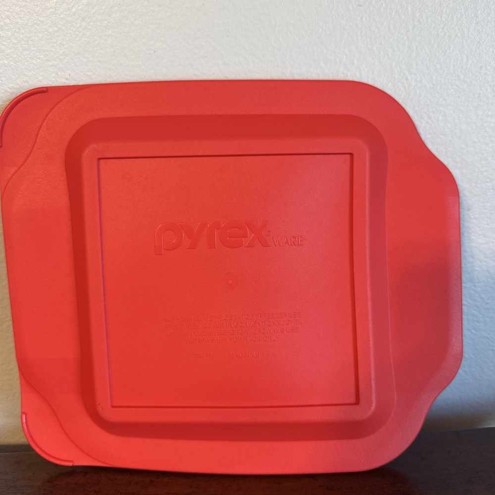 222-PC Pyrex Ware Red Replacement Lid 222PC, USA